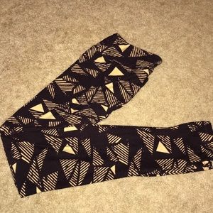 LuLaRoe OS leggings brand new